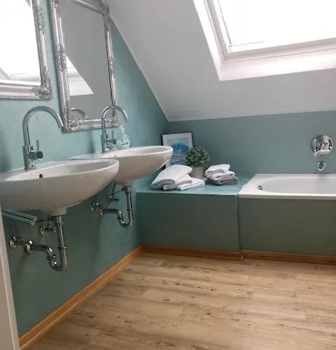 Astentraum Apartman *